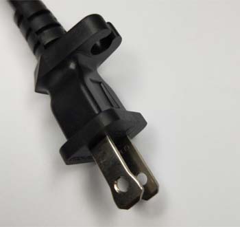 HSC-202A NEMA 1-15P Polarized Straight Plug (Cord Grip)